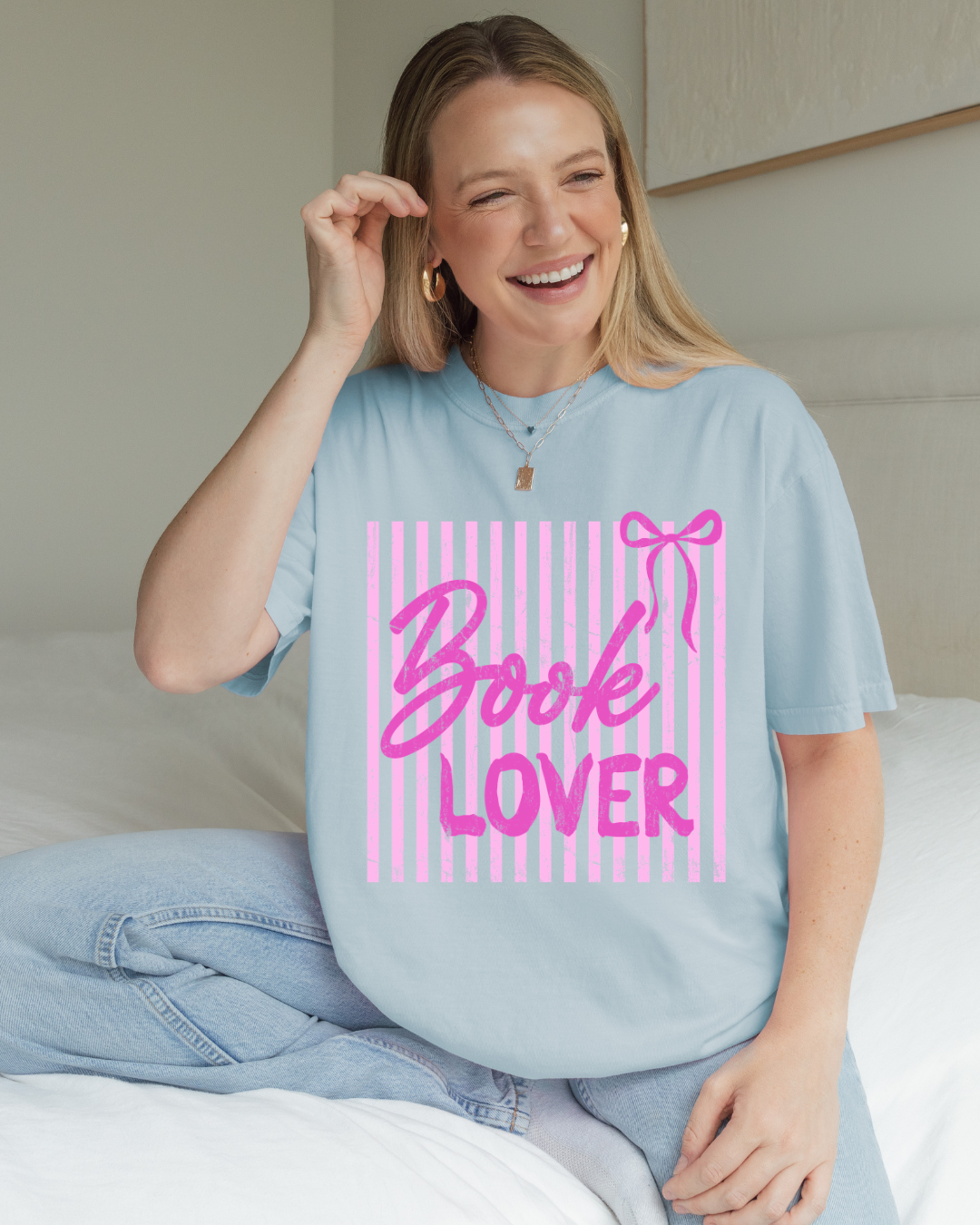 Book Lover - Tee