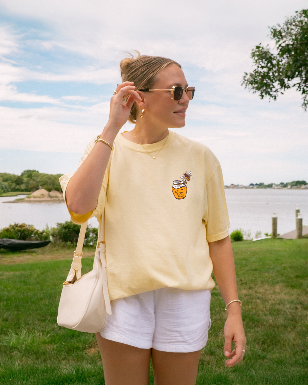 Kind Words Are Like Honey - Faith Tee