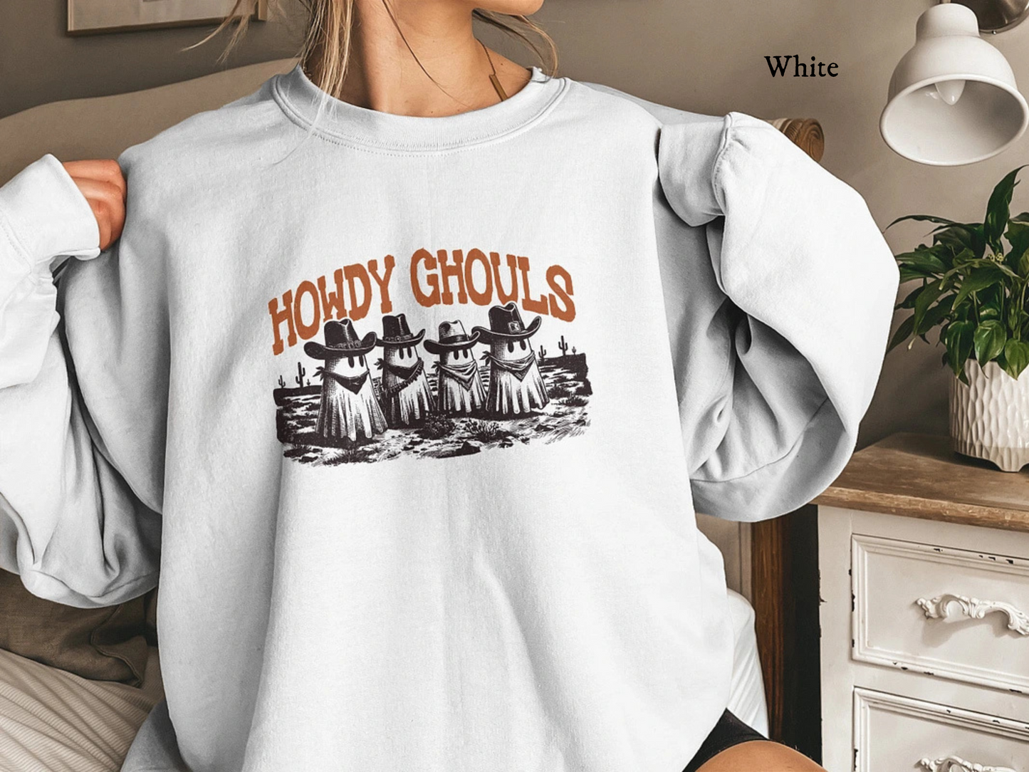 Howdy Ghouls Crewneck Sweatshirt, Cozy Men's & Women's Sweatshirt, Fall Fashion,  Funny Holiday Apparel, Costume Alternative