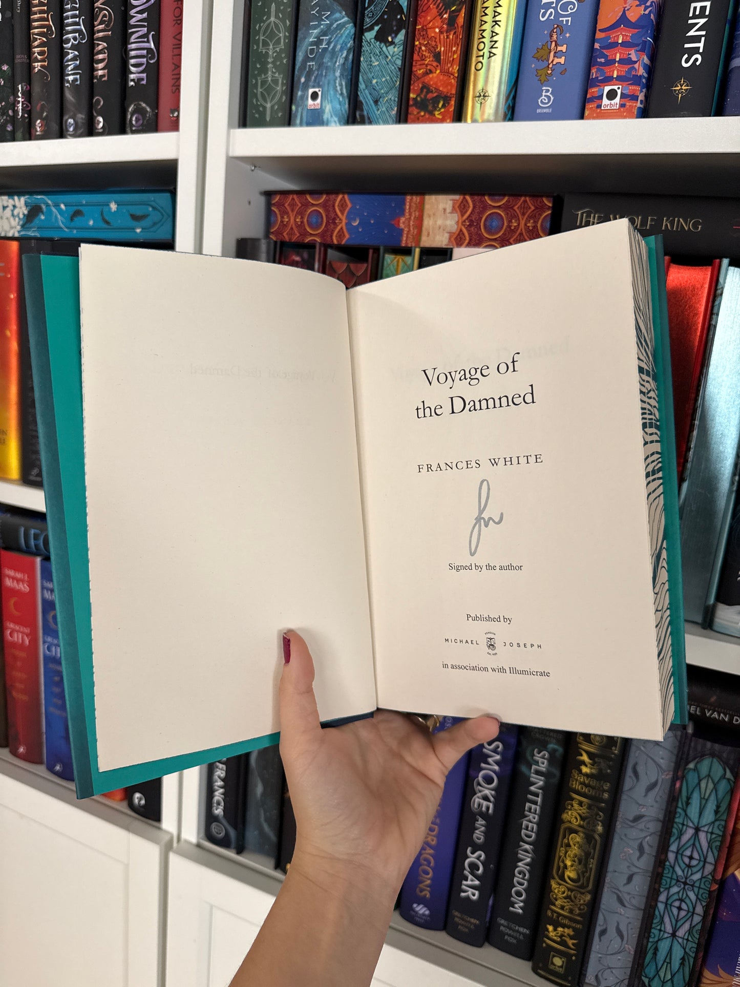 Voyage of the Damned – Frances White (SIGNED)(Illumicrate)(Hardback)