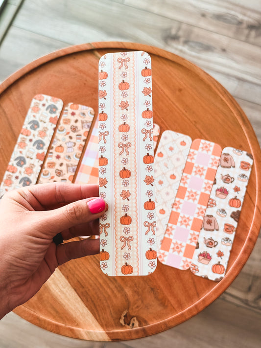Pumpkin Bows - Bookmark