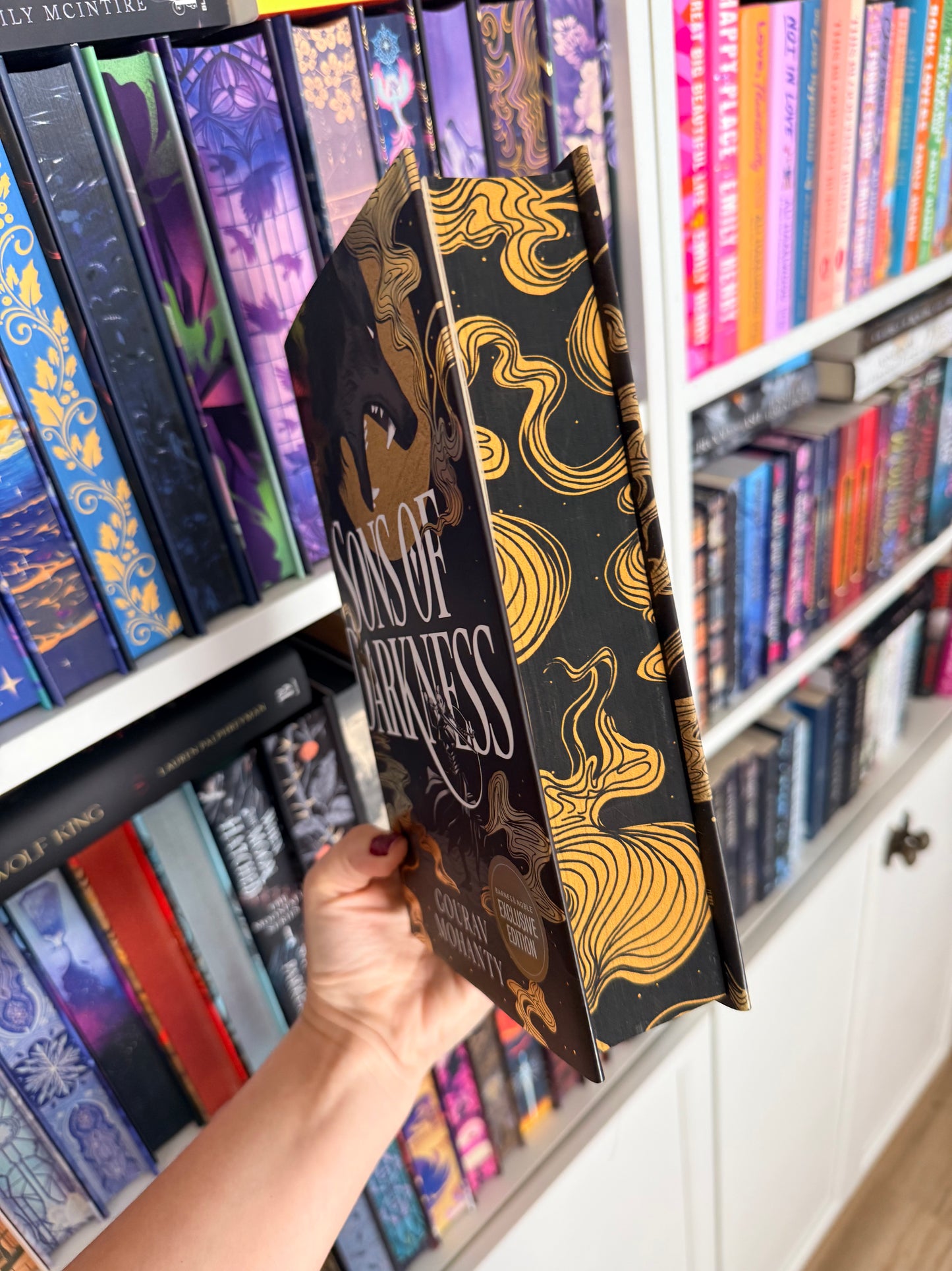 Sons of Darkness – Gourav Mohanty (Hardback)