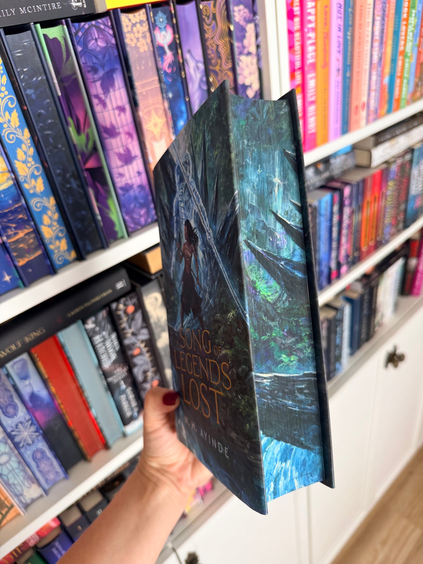 A Song of Legends Lost – M. H. Ayinde (Illumicrate)(Hardback)