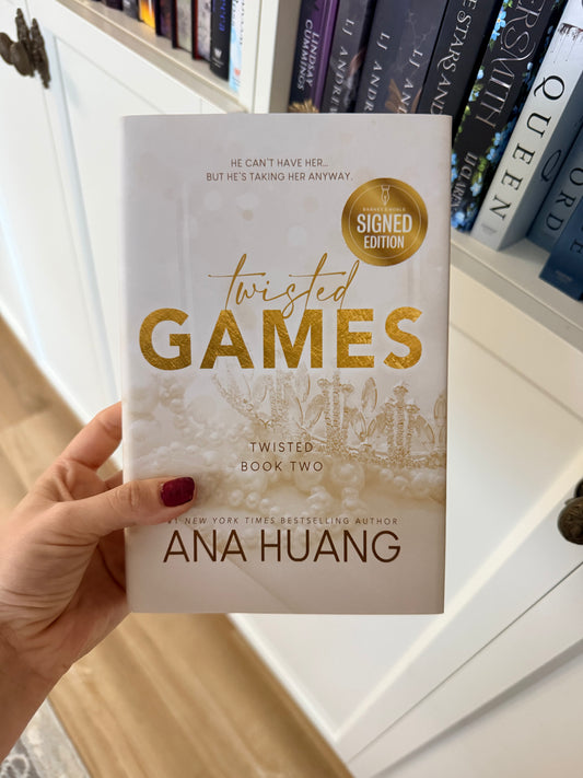 Twisted Games – Ana Huang (SIGNED)(Hardback)
