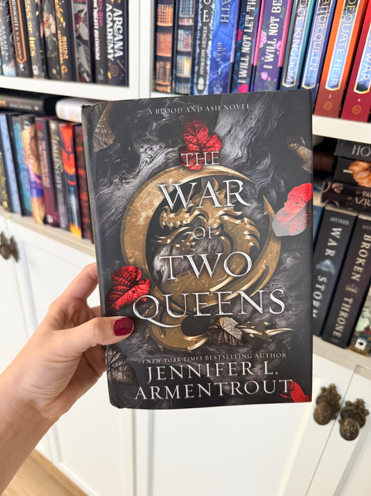 The War of Two Queens – Jennifer L. Armentrout (Hardback)